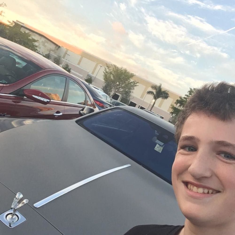 Meet your Posher, Tysin